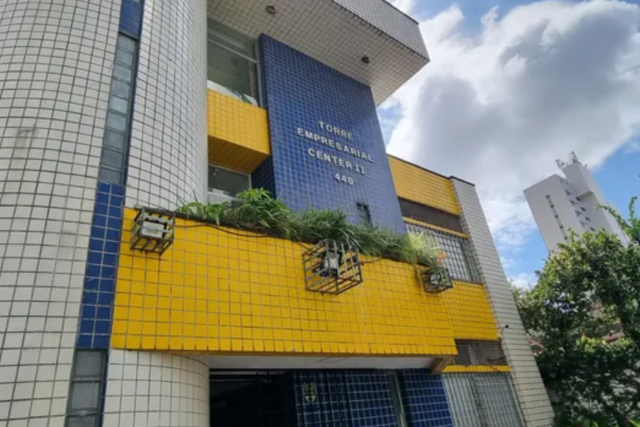 Sala comercial no bairro da Torre com 36m²